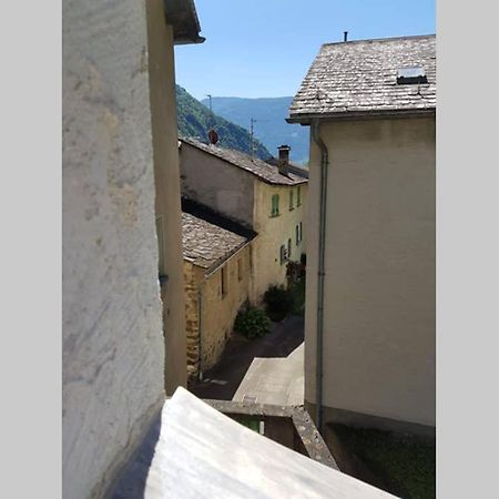 Bezauberndes Haus Fuer Erholsame Ferien Im Puschlav Villa Campascio Eksteriør billede